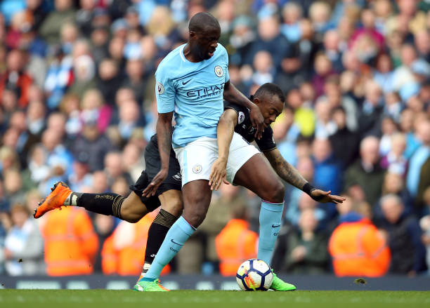 能够胜任传 能够胜任传