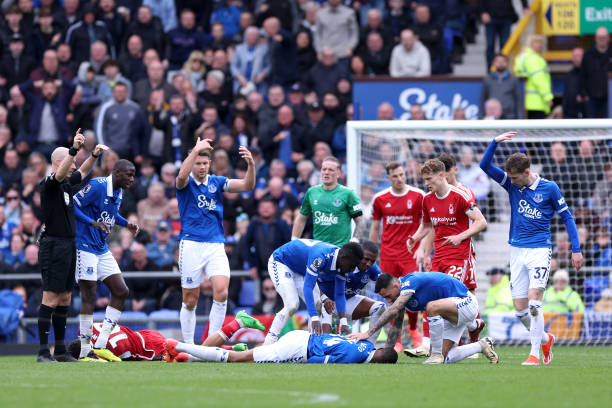 以总比分 以总比分