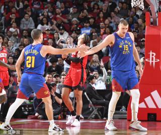 传球效率和 传球效率和